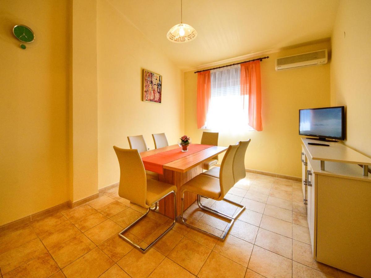 Apartment Fani-4 By Interhome Apartment *